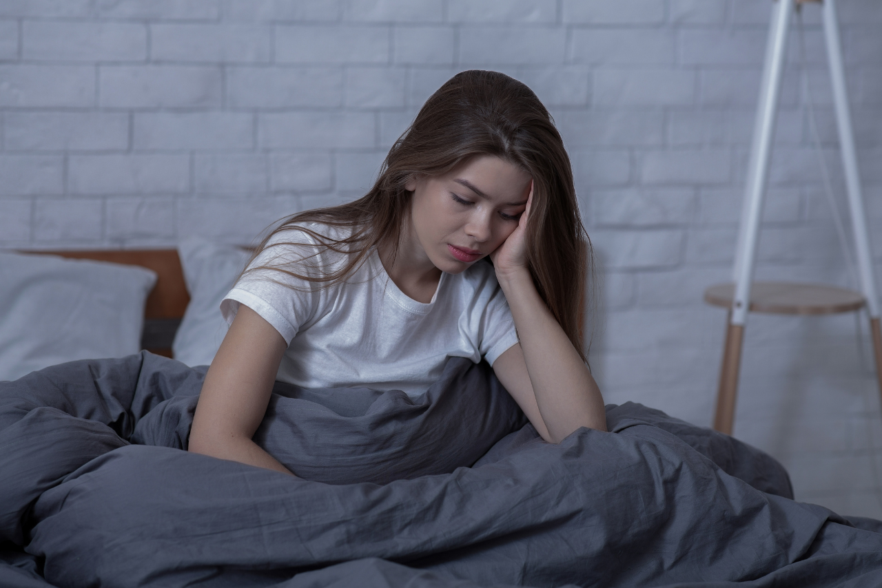 woman struggling with dealing with Seasonal Affective Disorder